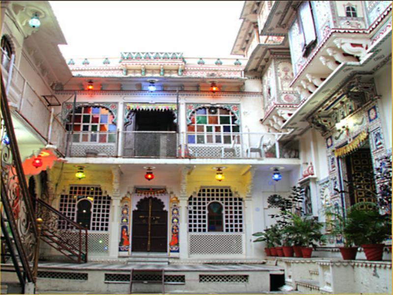Shree Jagdish Mahal Heritage Hotel Udaipur Exterior photo