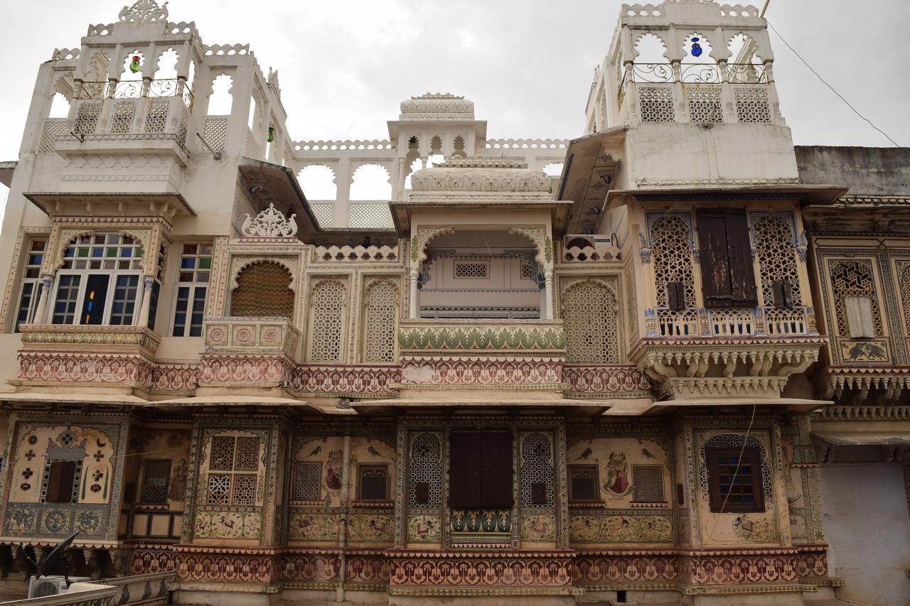 Shree Jagdish Mahal Heritage Hotel Udaipur Exterior photo