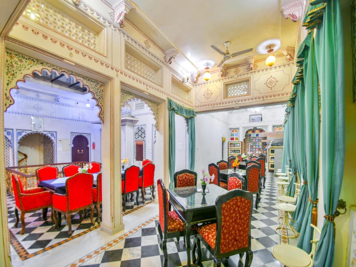 Shree Jagdish Mahal Heritage Hotel Udaipur Exterior photo